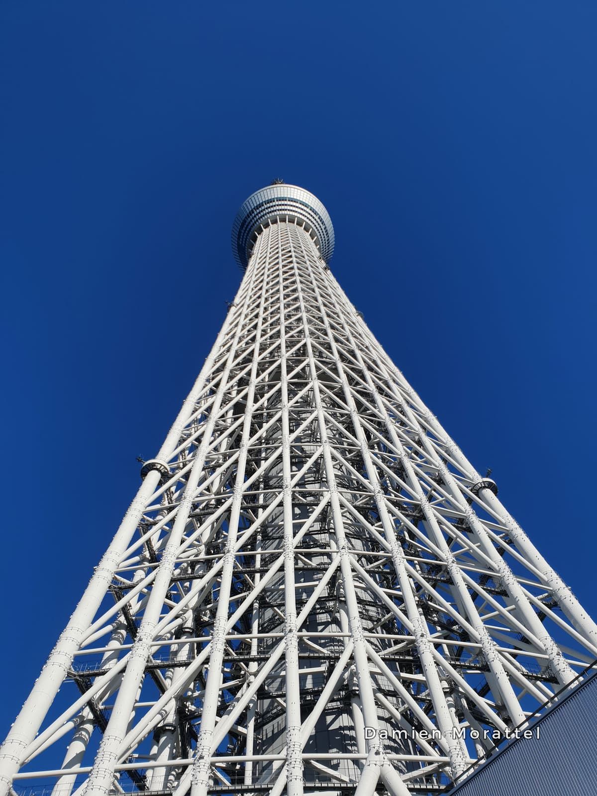 The Tokyo Skytree's structure seen from below